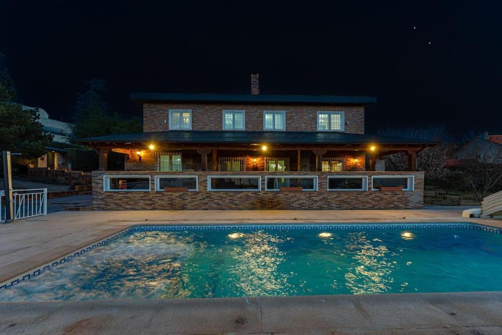 El Jardin De Estrella Villa Navacerrada Ngoại thất bức ảnh