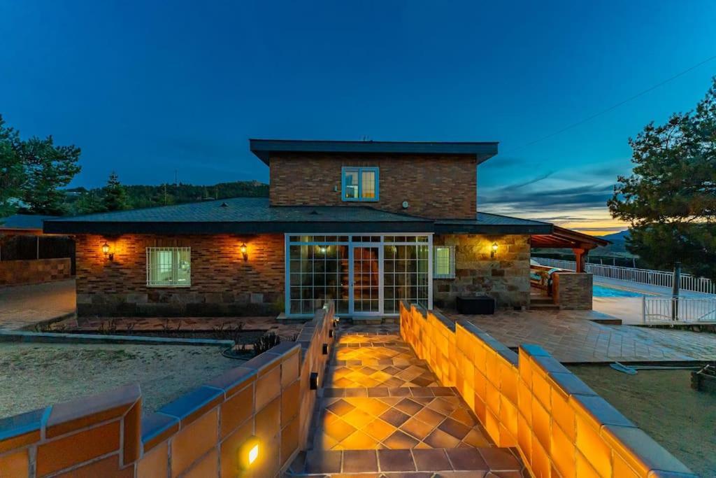 El Jardin De Estrella Villa Navacerrada Ngoại thất bức ảnh