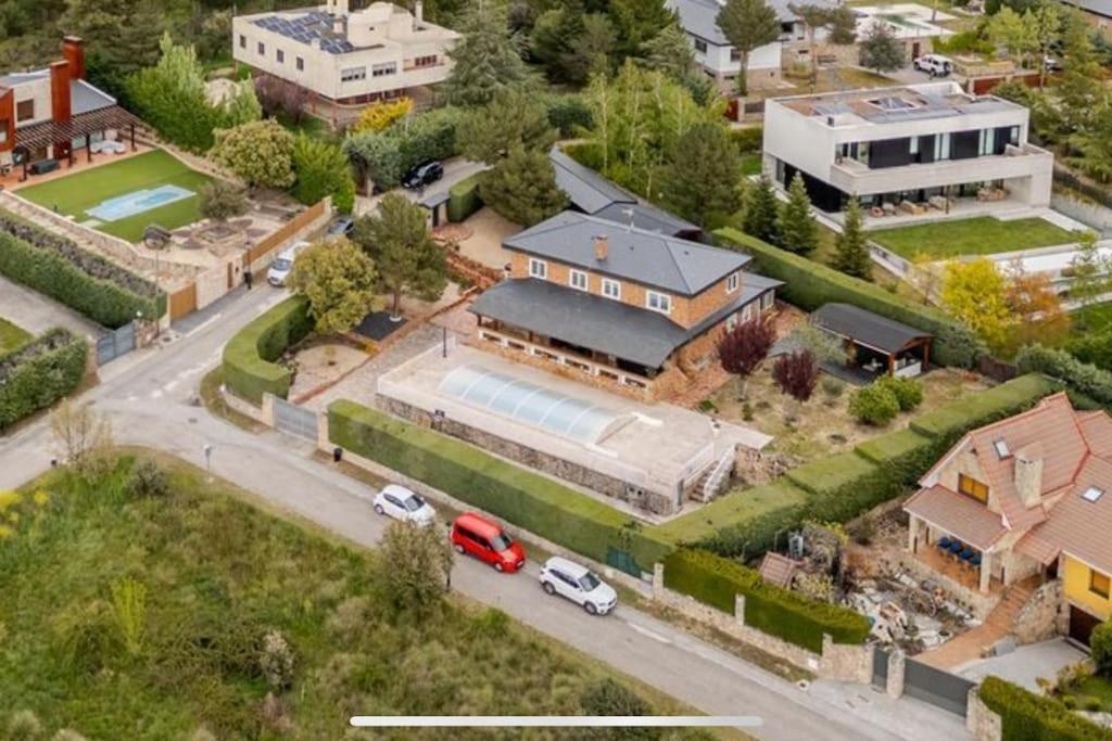 El Jardin De Estrella Villa Navacerrada Ngoại thất bức ảnh